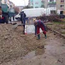 Platformele pot stoca 3 sau 4 containere obișnuite de 1100 litri, conforme cu standardul EN 840.