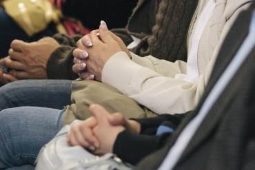 Amikor húsz évvel később családommal elindultunk a hit útján, féltem.