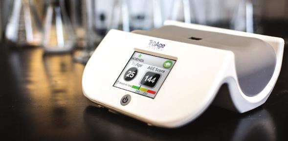 Cu ajutorul tehnologiilor high-tech cum ar fi scanerul TrūAge, nivelul AGE-urilor poate fi măsurat foarte ușor și rapid. De îndată ce știți valoarea dvs.