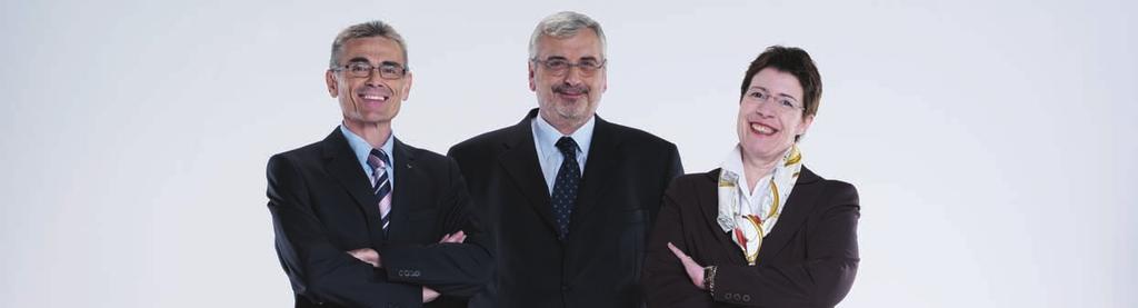 zľava doprava: Dipl.- Kfm. Manfred Gram, Mag. Dr. Kurt N. Kapeller, Dr.jur.