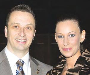 Punë e madhe, sukses i sigurt Me drejtimin e soaring menaxherëve Tamas Budai dhe Eva Schwarz