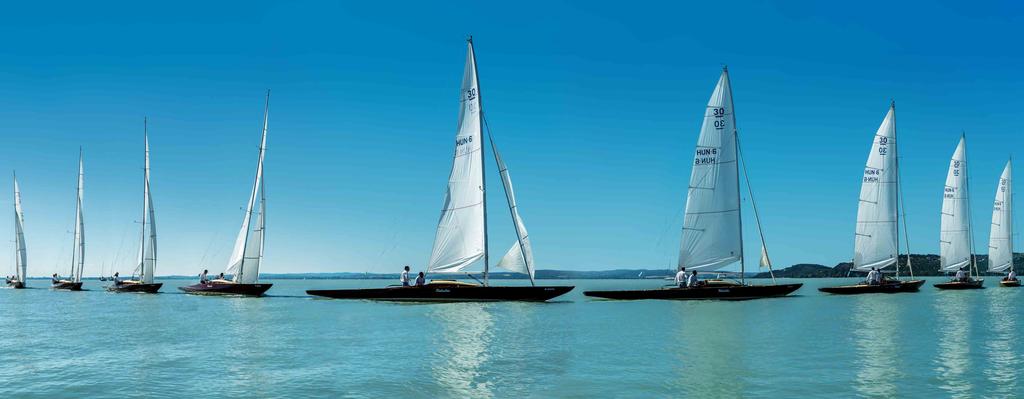 RABONBÁN Ez a Rabonbán nem azonos azzal a cirkálóval, amely az 1934-es első Kékszalag győztese volt, de ezt is ugyanaz az ember, a Magyar Vitorlás Yacht Szövetség