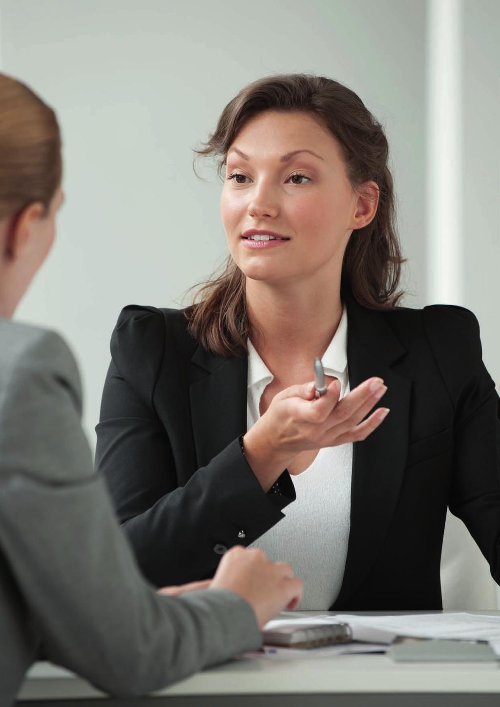 HUMAN RESOURCES Általánosságban nem tapasztaltunk jelentős változást a HR fizetések terén a korábbi évekhez képest, egyedül a bérszámfejtés területén volt megfigyelhető némi emelkedés szenior szinten.
