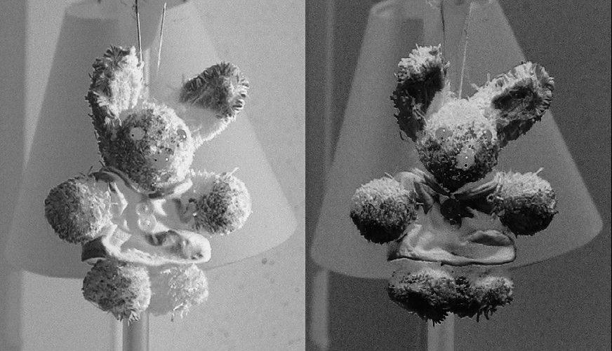 Ezen képek segítségével meghatáozhatjuk a pixelekhez tatozó nomál vektot. Ennek ismeetében a felhasználó által megadott iánfénnel utólag megvilágíthatjuk a valódi, lefotózott tágakat Phong ill.