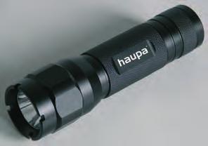 AAA állítható fókusz közelre vagy távolra 3 Watt CREE XP-E 3xAAA elemmel IP65 Focus Cikkszám 130312 TH: 34,4 x 115 mm 8 110 zseblámpa Max Torch 10W CREE XML-T6 500 Aircraft Grade Aluminium 3 x C Ø