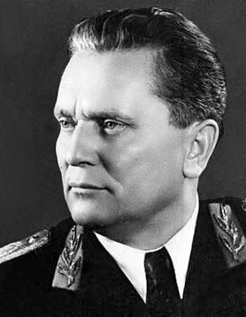 JUGOSLAVENSTVO 3. U s o c i j a l i s t i č k o j J u g o s l a v i ji k o m u - n i s t ič k a je d i k t a t u r a p o t i c a l a s o c i ja l i s t ič k i ob lik ju go sla ven stva.