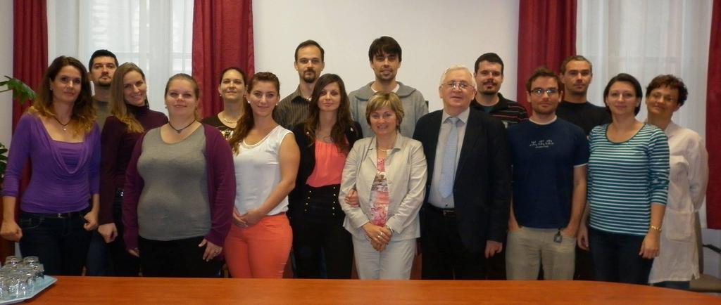 SZTE Fzka Kéma és Anyagtudomány Tanszék Kollodok és Nanoszerkezetű Anyagok Kutatócsoport Dr. Janovák László (adjunktus) Dr. Sebők Dánel (tud.