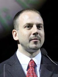 Sporti dhe argëtimi lidhen në mënyrë të drejtpërdrejtë me produktet e mrekullueshme të FLP-s. Bashkëpunonjësi ynë manager Dr.