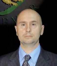 arrijnë suksese të ngjashme me ta.