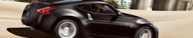 370Z TECHNIKAI ADATOK 370Z Coupé 370Z Roadster Erőátvitel 6-fokozatú manuális 7-fokozatú automata manuális üzeóddal 6-fokozatú manuális 7-fokozatú automata manuális üzeóddal Karosszéria típusa