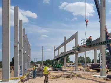 SZERKEZETÉPÍTÉS Goodman, Gyál A 2.500 m 3 betonból megvalósult vázszerkezet 3 jól elkülöníthető épületrészből áll (4.000 m 2, 7.500 m 2 és 9.500 m 2 ).