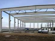 -ű szelem (15t) illetve 265 m 2 MF 265 körüreges födémpanel.