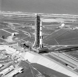 Az Apollo-program döntő szerepet játszott az űrkutatásban és lehetővé tette még távolabbi világok kutatását a jövőben.