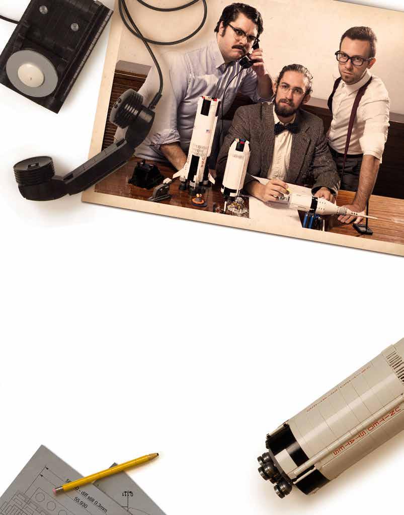 Carl Thomas Merriam (Bal ) Michael Psiaki (Középső) Austin William Carlson (Jobb) LEGO tervezők Michael Psiaki, Carl Thomas Merriam és Austin William Carlson főállású LEGO tervezők és lelkes