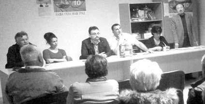 Нас, упркос притисцима, није напустио ниједан одборник. Принципијелно смо радили на промени власти убеђени да је политика која је вођена протеклих 18 година погрешна.