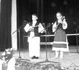 Degustaciji dobrih zalogaja i izložbi starih zanata prethodio je kulturno - umetnički program, u kojem su učestvovali mališani iz bezdanskog vrtića, učenici bezdanske osnovne škole, i mešoviti hor iz