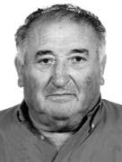 Voqeni nikad ne umiru. Ti }e{ ve~no `iveti u na{im srcima. Sestre Ivanka i Nada sa porodicama.