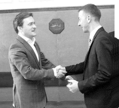 ИЗБОРИ ИНТЕРВЈУ: САША ТОДОРОВИЋ, ГРАДОНАЧЕЛНИК СОМБОРА, ПРВИ НА ЛОКАЛНОЈ ЛИСТИ АЛЕКСАНДАР ВУЧИЋ СРБИЈА ПОБЕЂУЈЕ ПОСТАВИЛИ СМО ЗДРАВЕ ТЕМЕЉЕ Сада нам преостаје да реализујемо све започете пројекте и