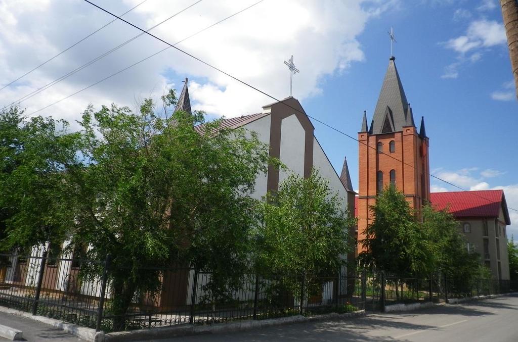 42. A karagandai Szent József templom 2014-ben, kibővítve