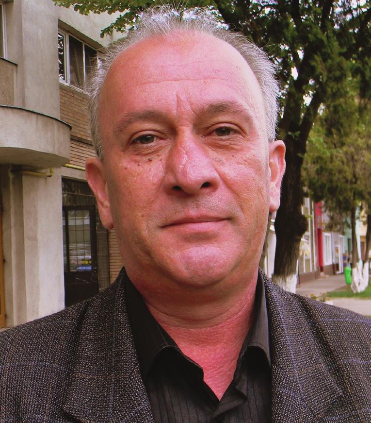 ACTUALITATE Vreau să readuc Crişul în secolul XXI Profesorul Sorin Palcu a confirmat candidatura sa la Primăria Chişineu-Criş, iar elementul determinant al deciziei sale a fost actuala stare a