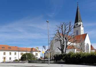 10 Združitev prekmurskih Slovencev z matičnim narodom: Prekmurje v srcu OB PROGLASITVI ZDRUŽITVE SE JE ZBRALO V BELTINCIH 20 TISOČ OBISKOVALCEV; JIH BO TOLIKO PRIHODNJE LETO OB 100-LETNICI?