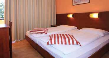 sjeverna dalmacija borik / zadar Hotel Donat 3* All inclusive POLOŽAJ: 150 m od plaže, okružen borovom šumom, Borik.