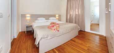 biograd sjeverna dalmacija Hotel & Resort Crvena Luka 4* Besplatno za dijete do 7 godina Mobilne Kućice Camping Park Soline 4* POLOŽAJ: naselje Crvena Luka nalazi se 3 km od grada Biograda na Moru i