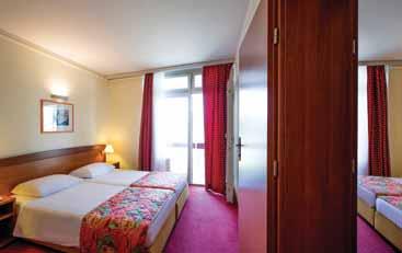 POSEBNA POGODNOST: besplatan ulaz u zatvorene grijane bazene i fitness u Wellness SPA Centru Solaris. 415 kn Solaris Beach Hotel Niko 3* POLOŽAJ: u borovoj šumi, 50 m od plaže.