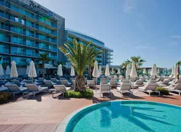 Noćenje s doručkom po osobi već od 765 kn Preporučujemo Luksuzno Hotel Radisson Blu Resort Split 4* SLUŽBENI ATLAS PARTNER ZA ULTRA EUROPE