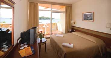 266 kn Smart Selection Hotel Epidaurus 3* POLOŽAJ: oko 25 km od Dubrovnika; oko 1 km od centra Cavtata. SADRŽAJI: renoviran hotel tijekom 2004.