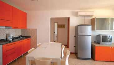 pula istra Za obitelj Popusti 10% u pojedinim terminimna do 15.3. Apartmani Splendid 3* POLOŽAJ: oko 3 km od Pule. SADRŽAJI: ukupno 218 apartmana u potpunosti obnovljeni 2005.