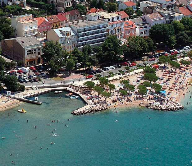 Dozvoljeno držanje kućnih ljubimaca uz doplatu.