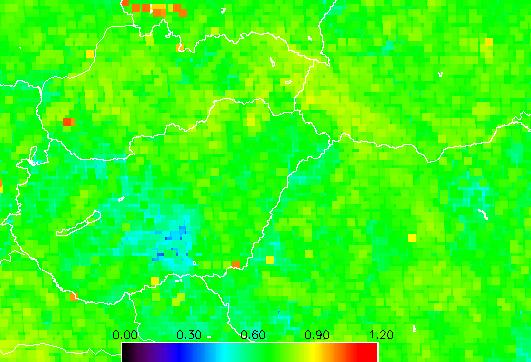 23b ábra. A Kárpát-medence maximum NDVI térképe az 1990-es évre a BISE korrekció elvégzése után 23c ábra.