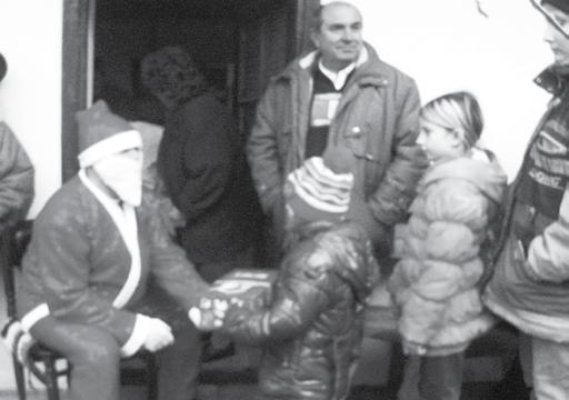 2016. január 11 чоканска хроника csókai krónika Во наше село малово Културно-уметничко друштво Вук Караџић из Санада је 27.12. 2015.