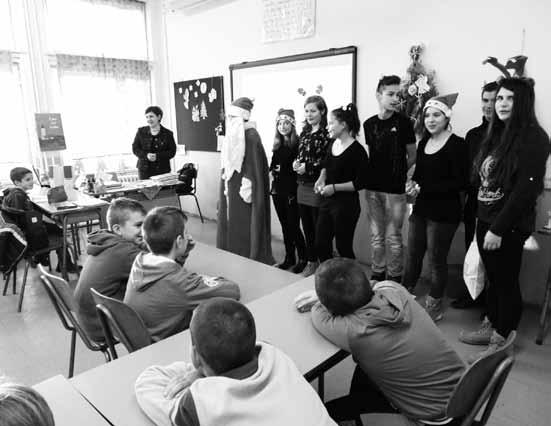 језику намењену представљању на такмичењима. Т. Ардала A feketetói helyi közösség minden gyereknek biztosított Mikulás-csomagot A nagykikindai Banini R.T.
