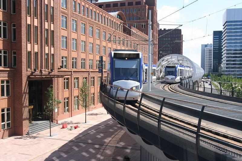 2. A TRAM-TRAIN HELYE A VASÚTI KÖZLEKEDÉSBEN 1.