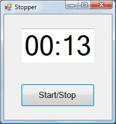Stopper.net alatt fejlesztve Form Ablak és objektum egyben, amely vezérlőket (timer, textbox, button) tárol, és támogatja az ezek közötti aszinkron üzenetek kezelését.