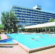 Az akkor épült szállodák ma Hotel Annabella***, Balatonfüred (Danubius) Thermal Hotel (Danubius Health Spa Resort****) Hévíz Hotel