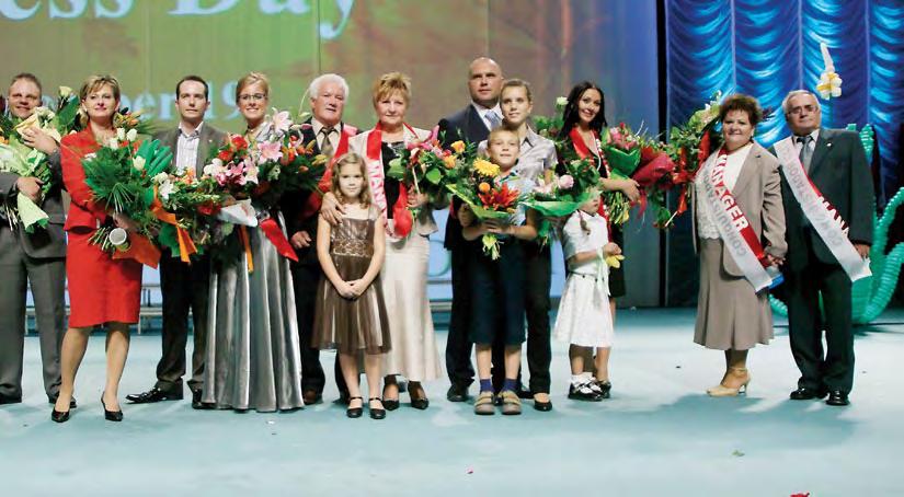 Uživo, putem onlajn uključenja su nas pozdravili Tomas Rajhart i Rolf Kip iz Nemačke. Zadivilo nas je njihovo iskustvo i znanje kojim su nam prikazali karijeru FLP-a u Evropi.