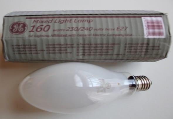 4.6. ábra: Kevert fényű lámpa HMLI E27 