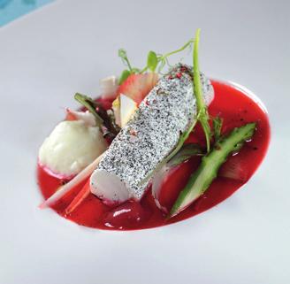 Egy zöldfűszeres-paradicsomos, egy feta sajtos és egy fokhagymás erdélyi vinetával a tarsolyunkban tértünk haza.