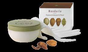 (Adina Plopeanu) Din gama L Erbolario Migdală recomand crema pentru împachetări mâini, cu o textură moale și untoasă, bogată în principii active