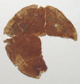 Egy egyiptomi sírmelléklet a hypokephal kialakulása, Budapest 1998, és újabban MEKIsT., Données nouvelles sur les hypocéphales, in Kút VII.2 (2008) 34 80.