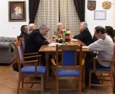 Zbornik za kulturu i društvena pitanja Bunjevaca Mislim da je ono što pokazuju istraživanja pravi problem.