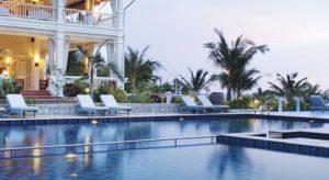 FAMIANA RESORT PHU QUOC A sziget legszebb és leghosszabb tengerpartján Bai Tuongon, Duong Dongn kisvárosának központjában található a sziget egyik legszebb tengerparti üdülője.