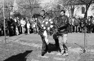 рока у шарошпотоцькому паркови музея Раковція 450 Русинув праздновали 340. рочницю од дня родженя Великого Князя Ференца Раковція ІІ.