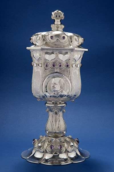 Semmelweis-Chalice I do hope that in addition to the scepter and
