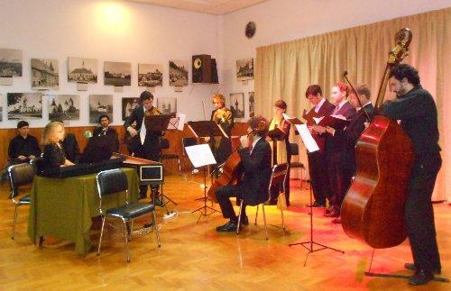 Ars Hungarica koncert a Mindszentynumban Székásy Miklós összefoglalója Június 22-én rendezte az Ars Hungarica első idei hangversenyét a Minszentynum zsúfolásig megtöltött termében.