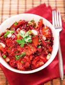potasiu, acid folic și antioxidanți. Sfecla roșie este ușor de digerat și este bogată în apă (peste 90%), zaharuri și fibre.