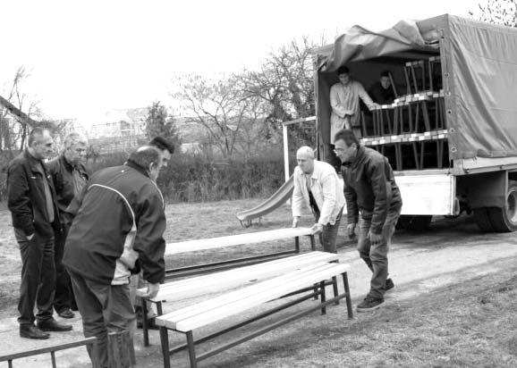 За стамбене заједнице које нису изабрале органе управљања, биће покренут поступак увођења принудне управе који ће водити Градска управа града Сомбора, односно надлежни Одсек за имовинскоправне и